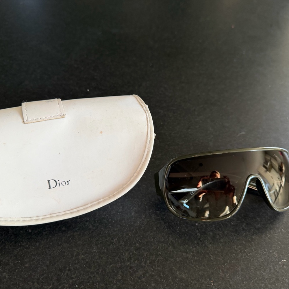 Dior Black Shield Sunglasses with White Case Y2K vintage